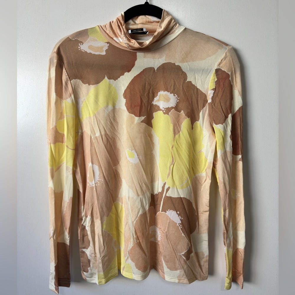 St. John Floral Print Mock Neck Blouse Size M